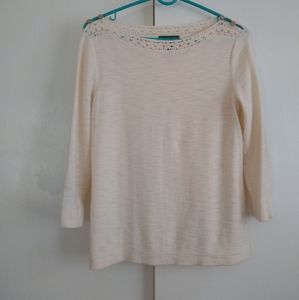 NWOT Cream 3/4 sleeve sweater